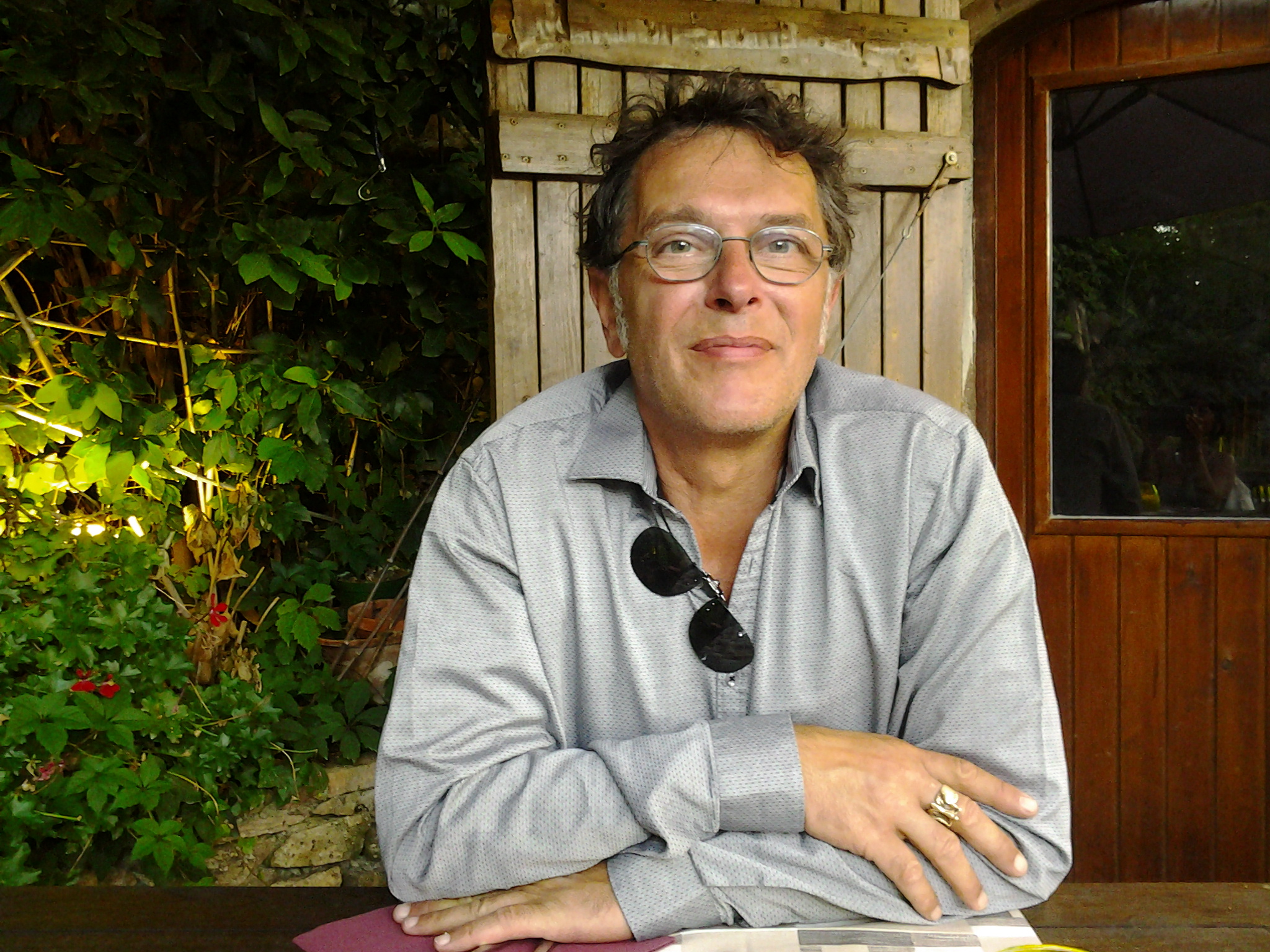 Roger Dzoltan Tarologue